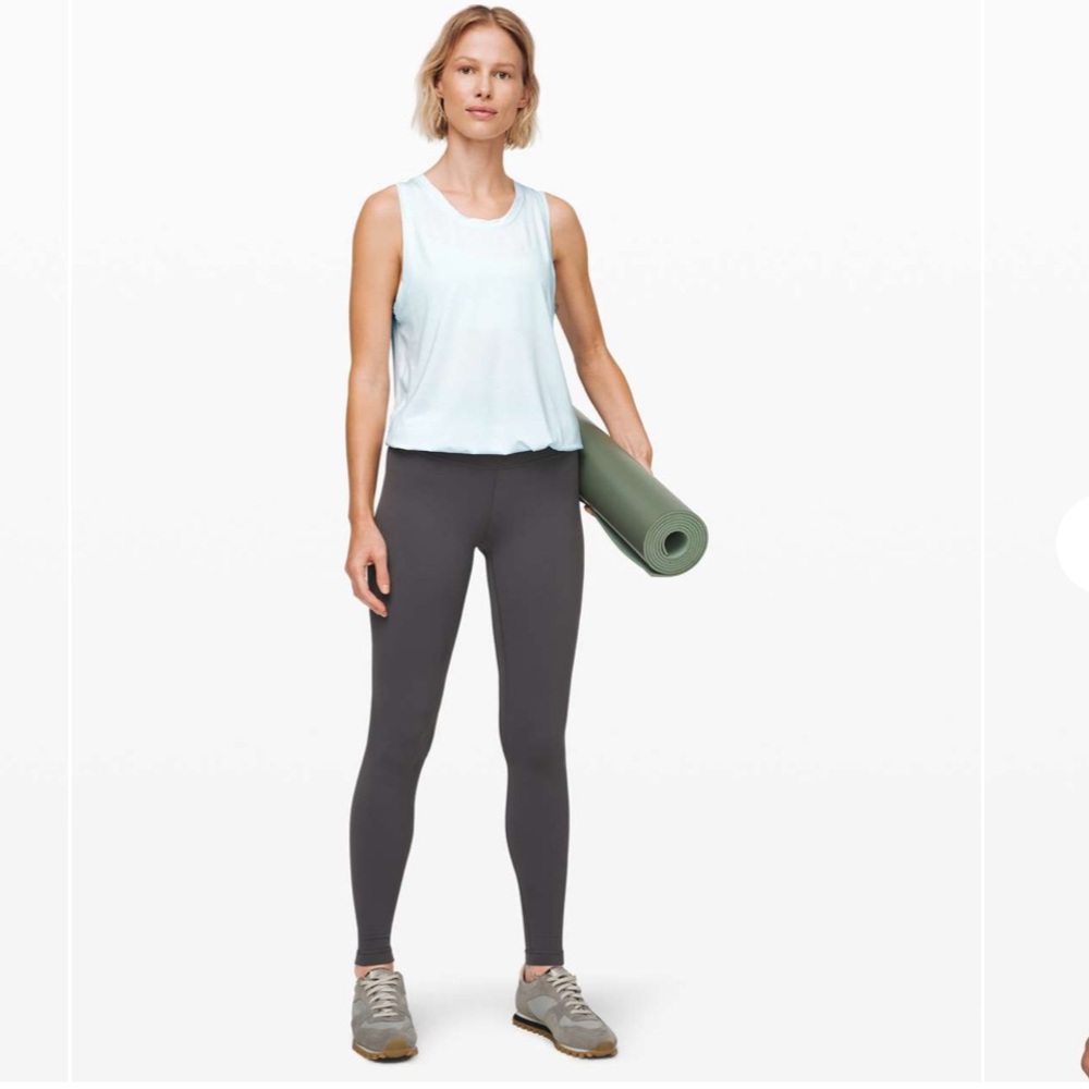 NWT Lululemon Calm and Serene Tank Sz 4 Pale Blue Open Tie Back - Picture 8 of 9